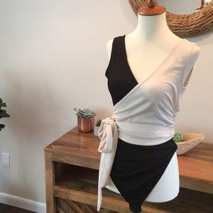 Unique Topshop black and cream tank top